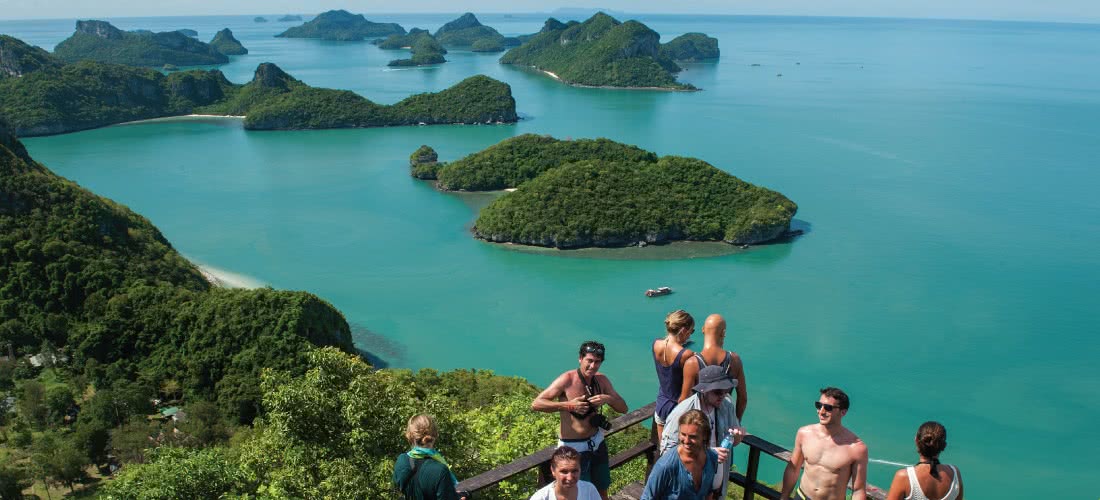 Big boat tour to Angthong marine park from Koh Phangan, Koh Samui, Thailand