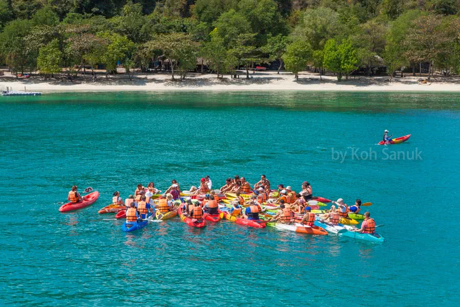 Full day trip to Angthong marine park by Big boat, Koh Samui, Thailand