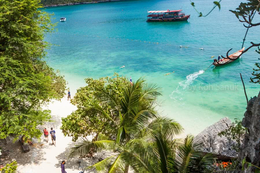 Full day trip to Angthong marine park by Big boat, Koh Samui, Thailand