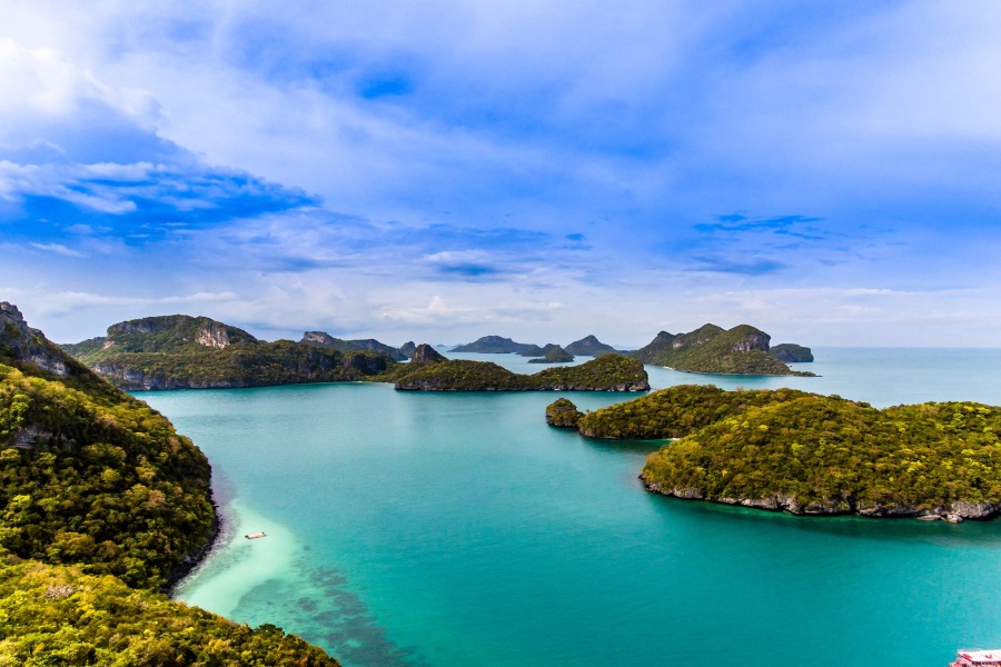 Full day speedboat tour to Angthong Marine Park, Koh Samui, Thailand