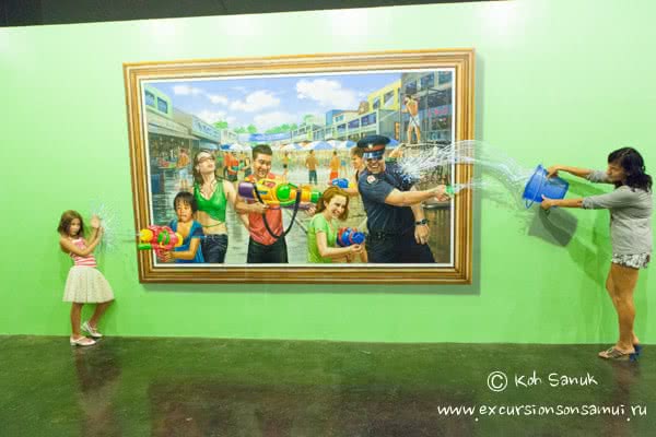 I am a star! Art gallery with photo session, Koh Samui, Thailand