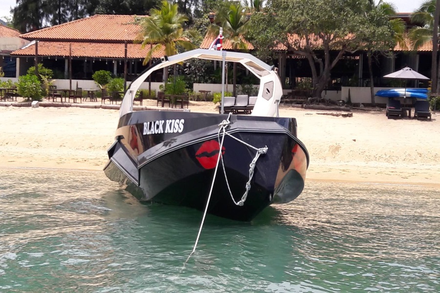 Private and group tours by stylish Black Kiss speedboat, Koh Samui, Thailand