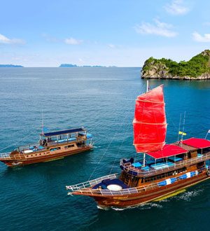 Blue ans Red Dragon yachts, Koh Samui