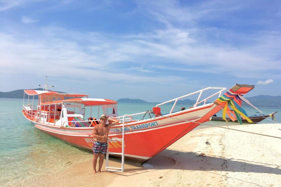 Coral Reef Snorkeling tour to Koh Tan, Koh Samui, Thailand