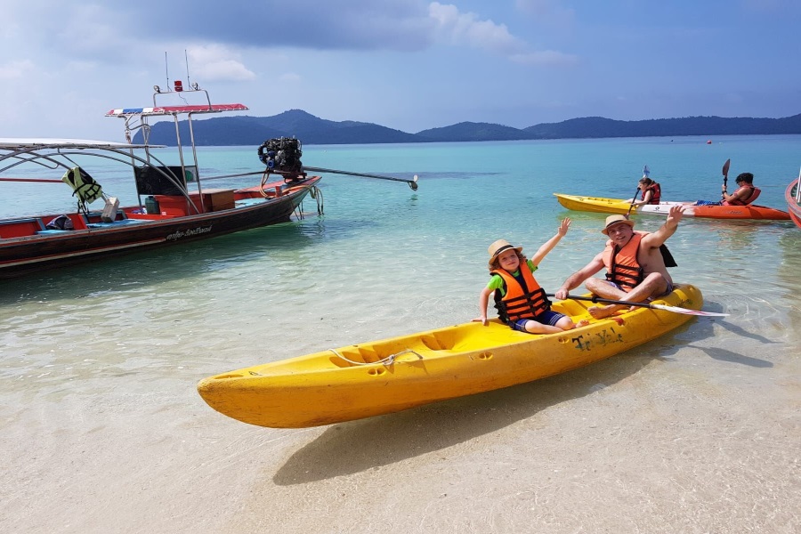 Coral Reef Snorkeling tour to Koh Tan, Koh Samui, Thailand