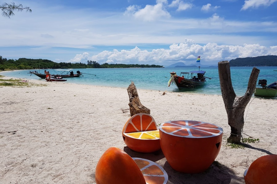 Coral Reef Snorkeling tour to Koh Tan, Koh Samui, Thailand