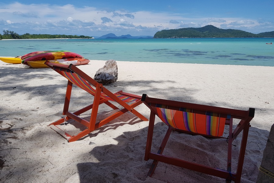 Coral Reef Snorkeling tour to Koh Tan, Koh Samui, Thailand