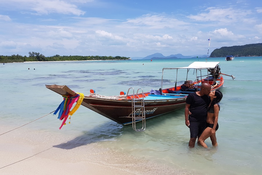 Coral Reef Snorkeling tour to Koh Tan, Koh Samui, Thailand