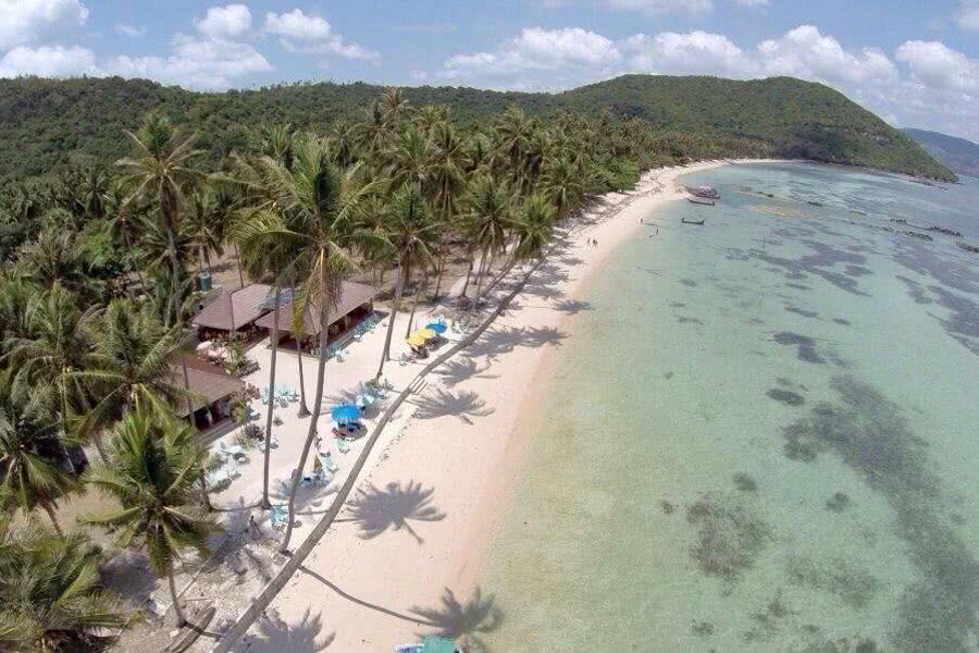 “Green peace island” – relaxing cruise to Koh Tan with lunch in french restaurant, Koh Samui, Thailand