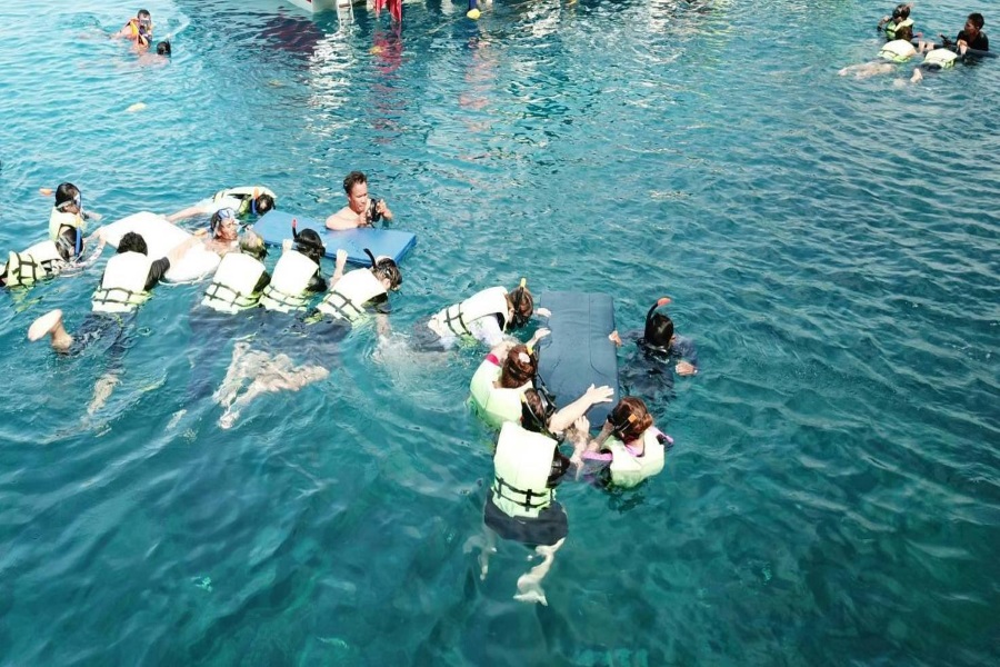 Day tour to Koh Phangan, Koh Samui, Thailand
