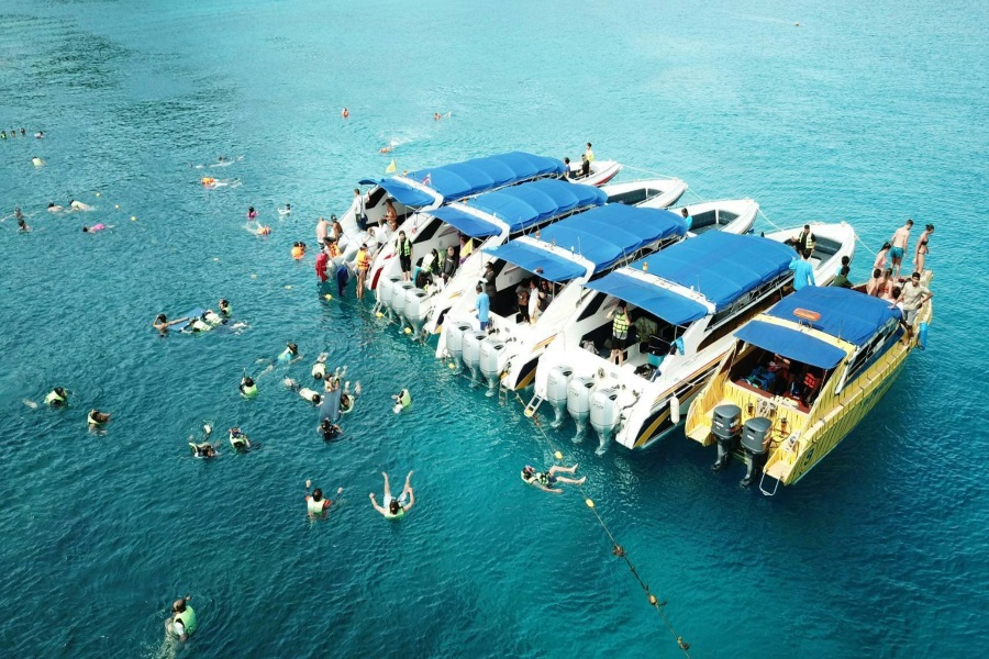 Day tour to Koh Phangan, Koh Samui, Thailand