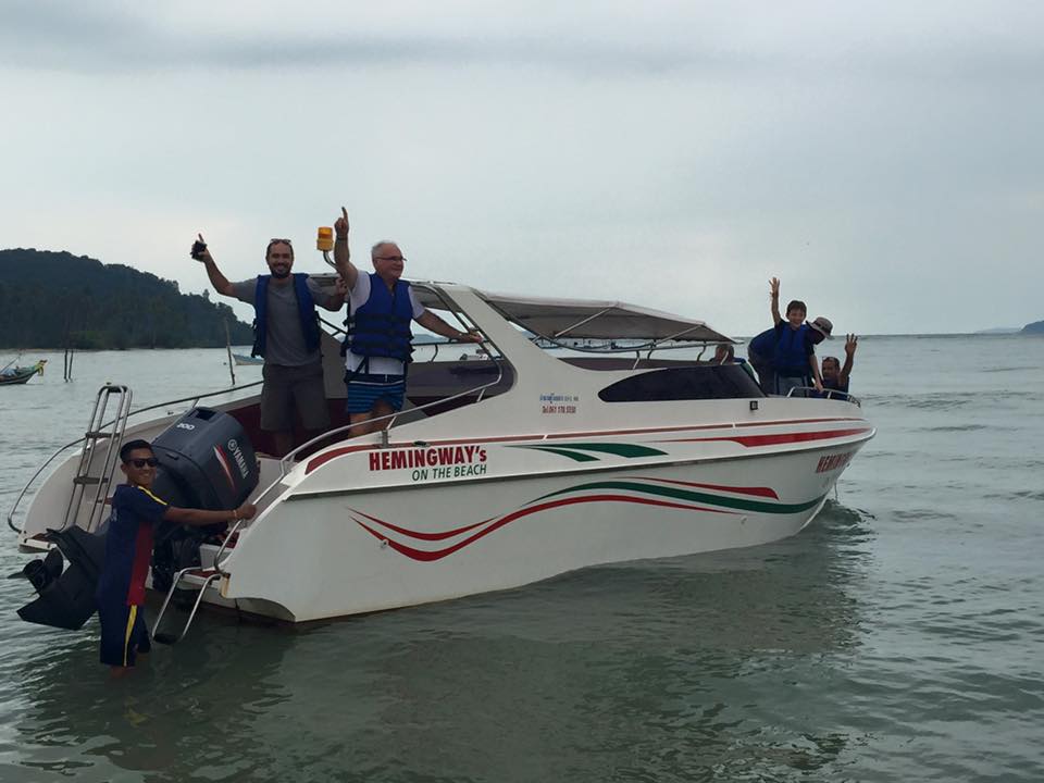 Cruises to Koh Tan by one-engine speedboat “Hemingway”, Koh Samui, Thailand