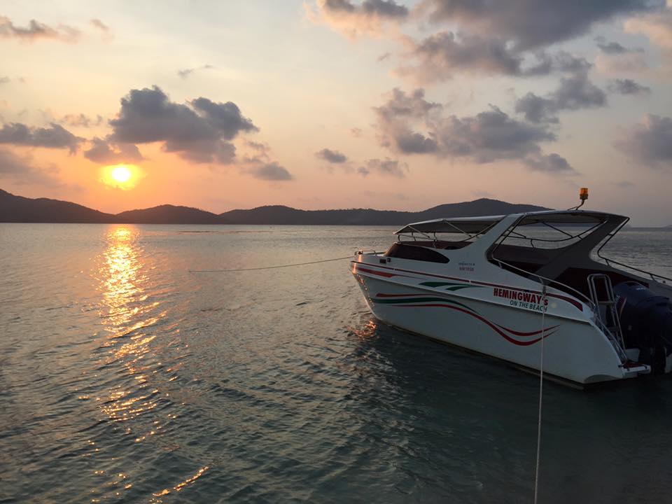 Cruises to Koh Tan by one-engine speedboat “Hemingway”, Koh Samui, Thailand