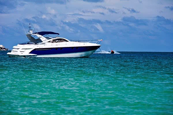 Private cruises by “Hip Horizons” yacht, Koh Samui, Thailand