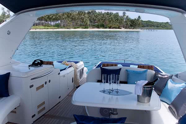 Private cruises by “Hip Horizons” yacht, Koh Samui, Thailand