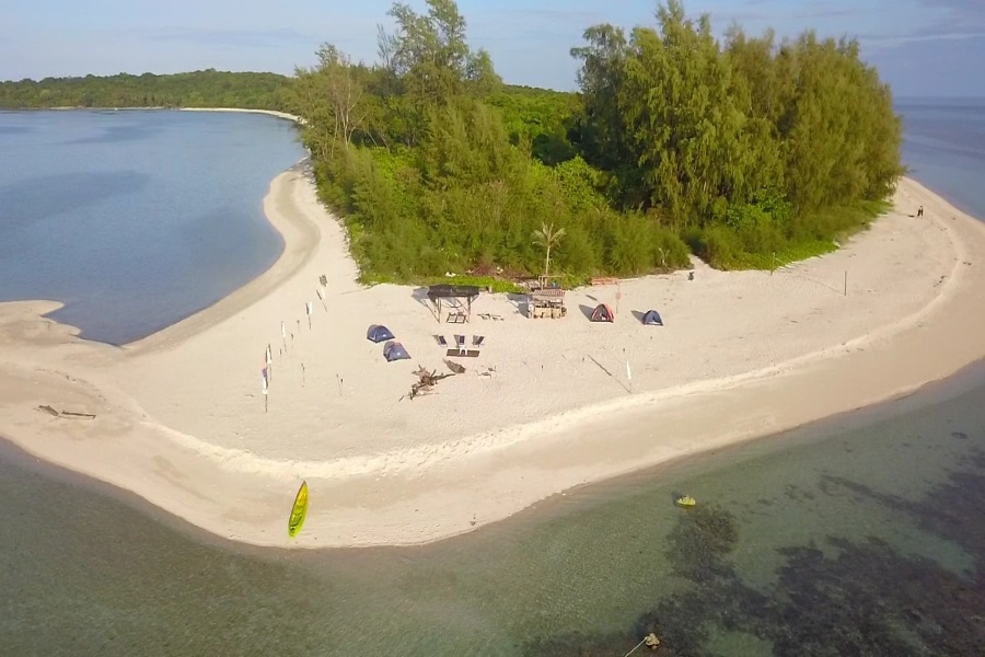 Jet ski adventure to the island of Koh Tan with spending the night in tents, Koh Samui, Thailand