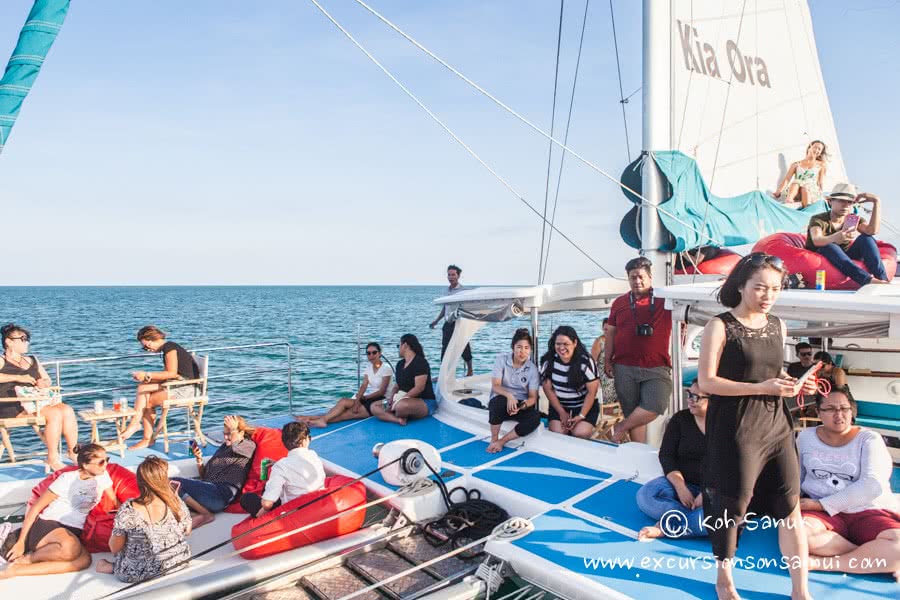 Cruises on sailing catamaran Kia Ora, Koh Samui, Thailand