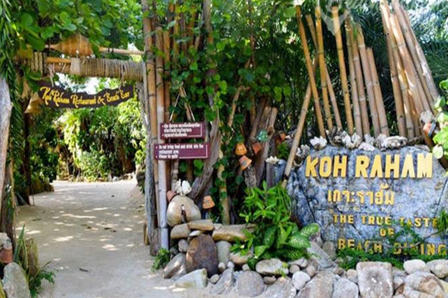 Cruise to Koh Raham, Koh Samui, Thailand