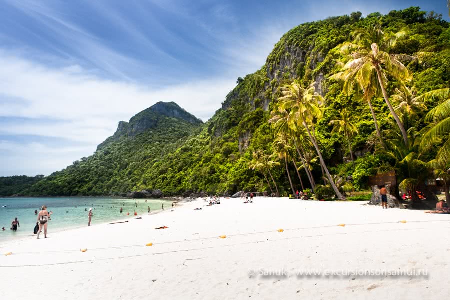 Angthong marine park day cruise by “Naga boutique yacht”, Koh Samui, Thailand