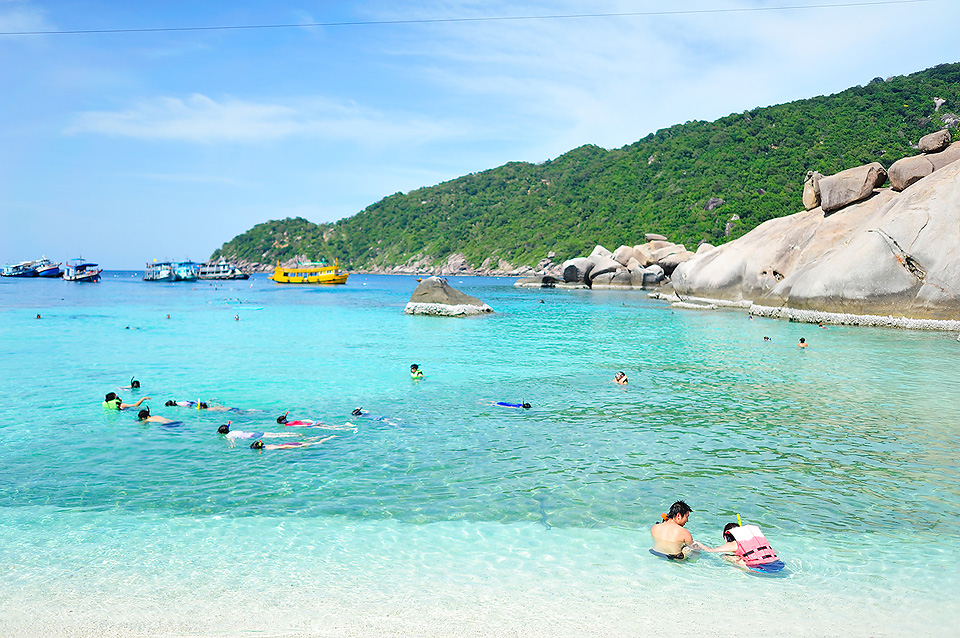 One day trip to Koh Tao by Lomprayah Catamaran, Koh Samui, Thailand