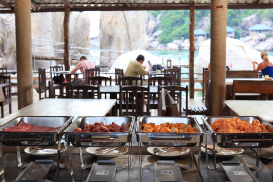 Romantic overnight at Koh Nang Yuan, Koh Samui, Thailand