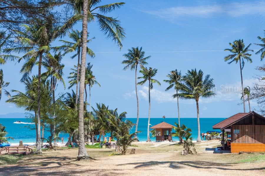 Romantic overnight at Wua Talap, Angthong Marine Park, Koh Samui, Thailand