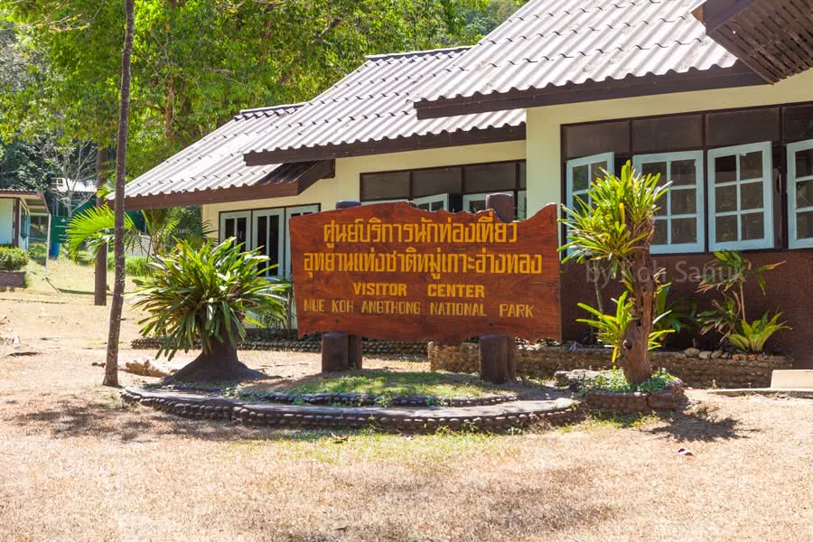 Full day trip to Angthong marine park by Big boat, Koh Samui, Thailand