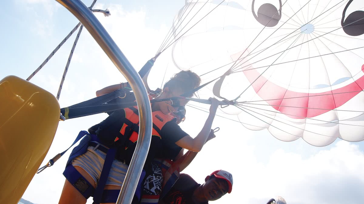 Parasailing, Koh Samui, Thailand