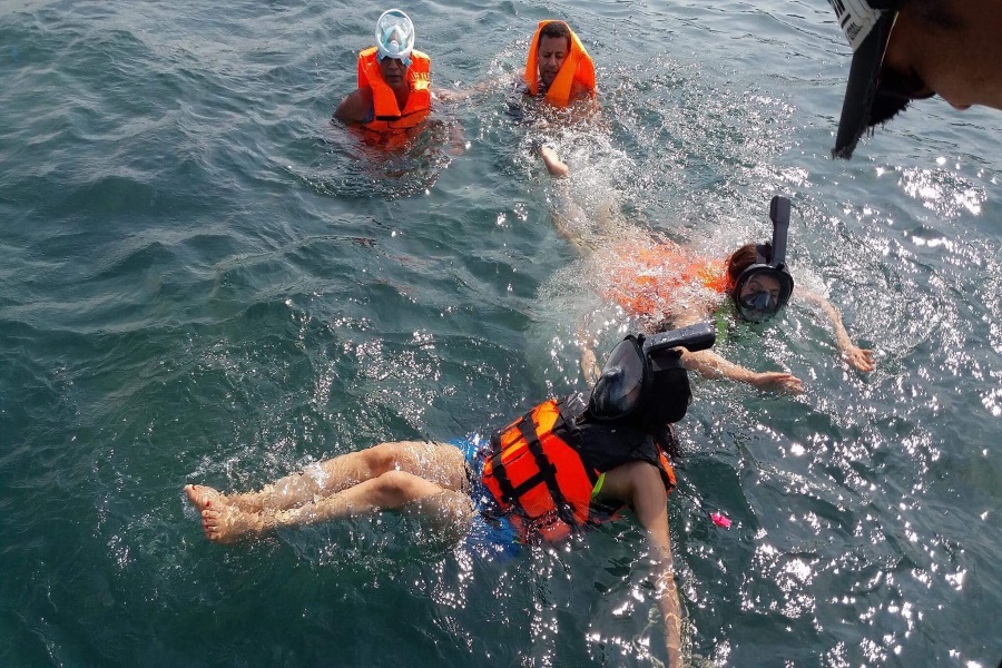 Cruises and fishing from the south of Koh Samui by Pontoon boat, Koh Samui, Thailand
