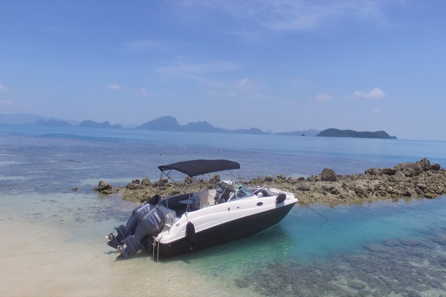 Hurricane 27 boat, Koh Samui, Thailand
