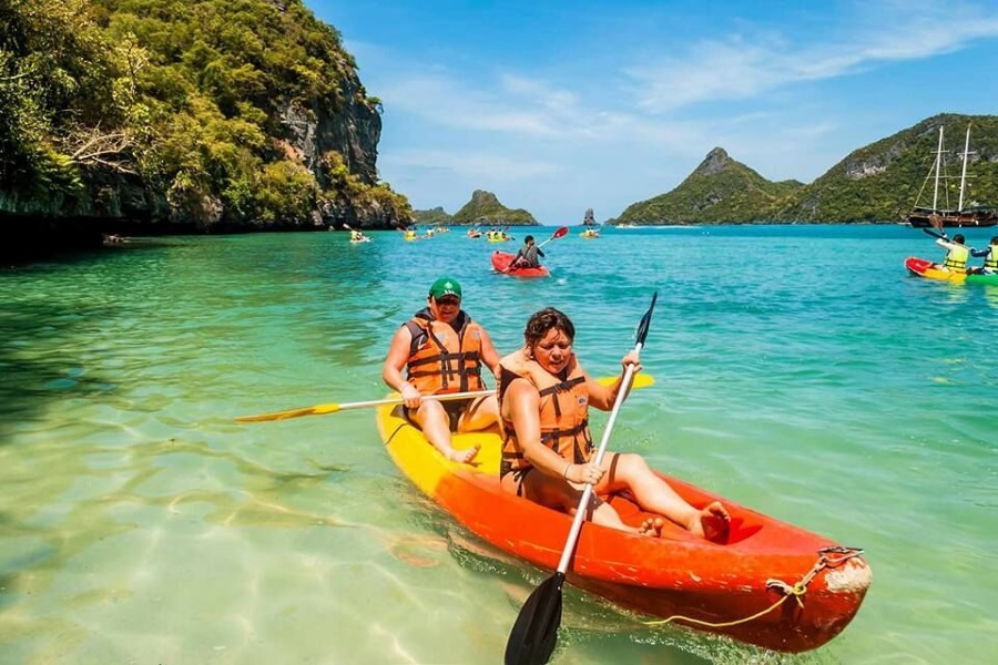 Day tour from Koh Samui to Koh Tao or Angthong marine park by Royal Express, Koh Samui, Thailand