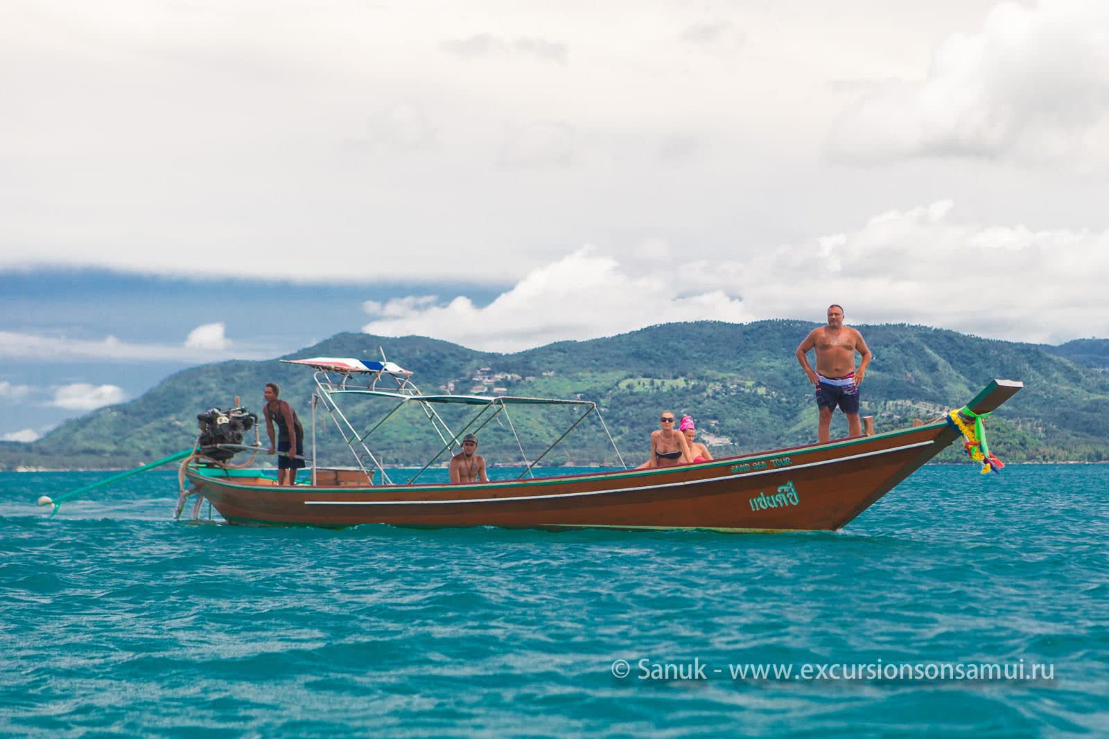 Snorkeling and fishing in the waters of Koh Tan, Koh Samui, Thailand